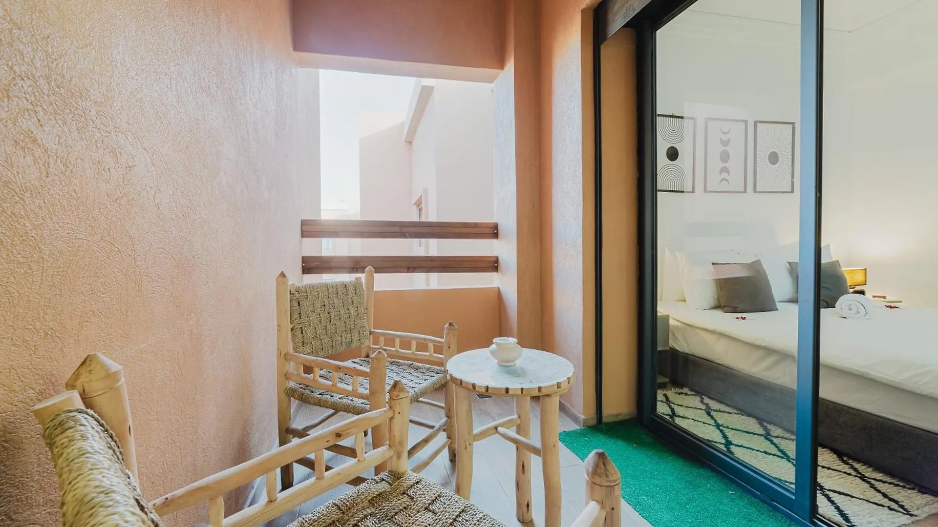Confortable & Tres Bien Note - Vue Piscine, Proche M Avenue, Piscine, Fibre Optique, Parking Marrakesh 0*,